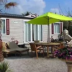 Best Holiday Hotel